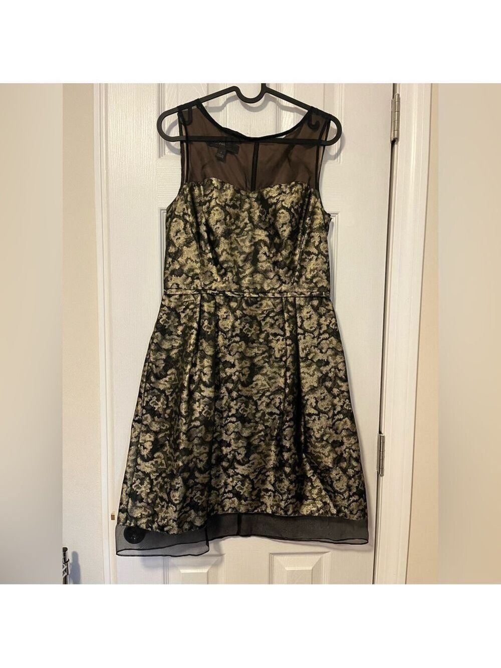 Donna Ricco Metallic Black and Gold Dress Womens 4